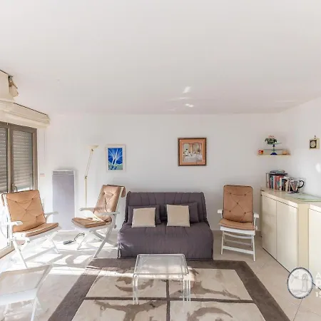 Appartement T2 Face Plage Avec Garage Aux Sables-D'Olonne - Fr-1-197-213 Les Sables-d'Olonne Exterior photo