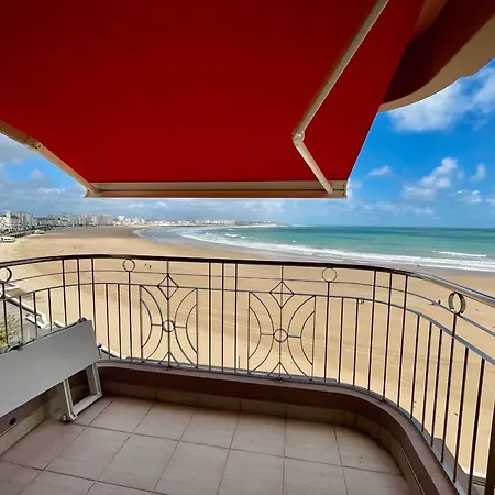 Appartement T2 Face Plage Avec Garage Aux Sables-D'Olonne - Fr-1-197-213 Les Sables-d'Olonne Exterior photo
