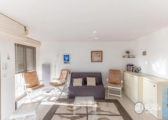 Appartement T2 Face Plage Avec Garage Aux Sables-D\'Olonne - Fr-1-197-213